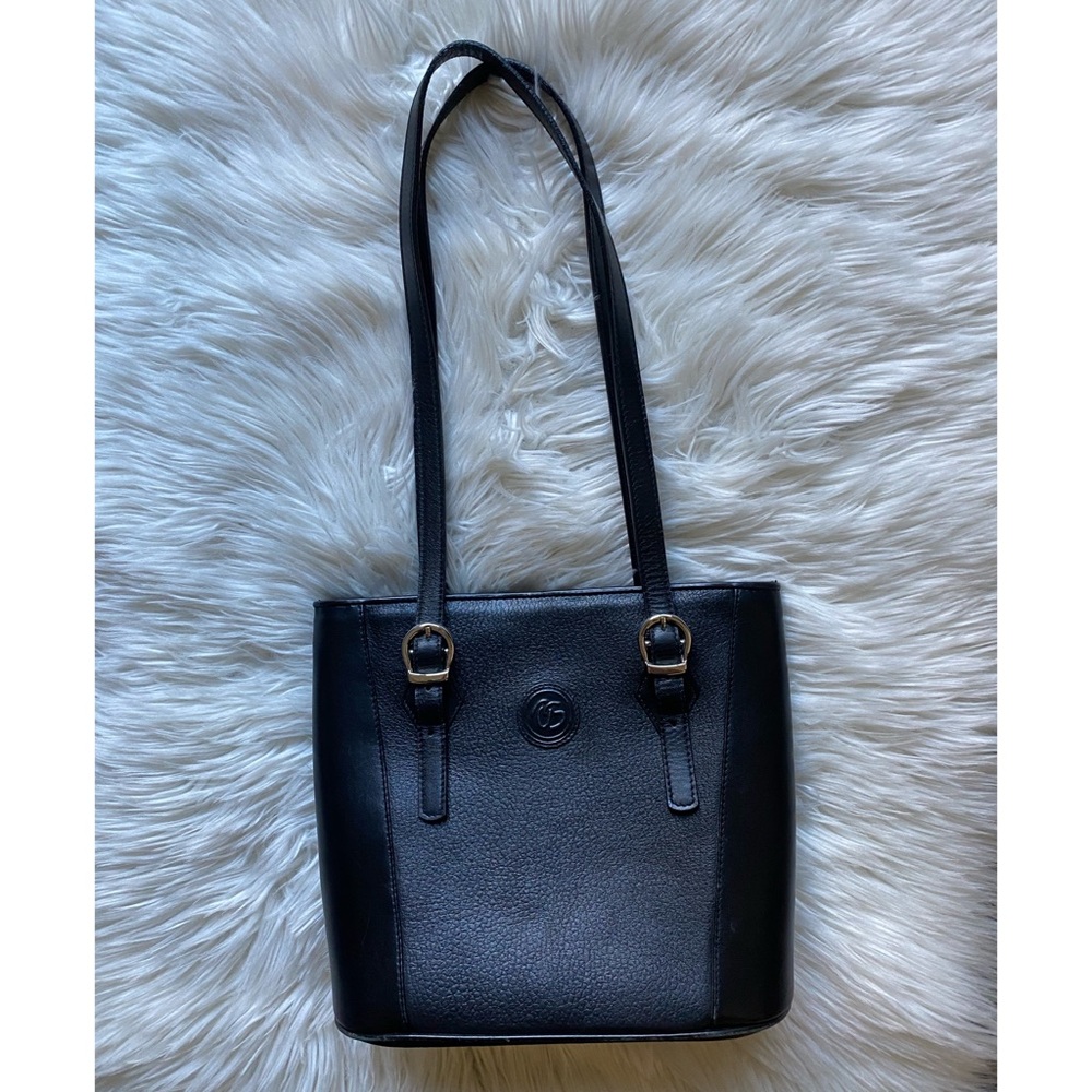 Genuine leather structured bag